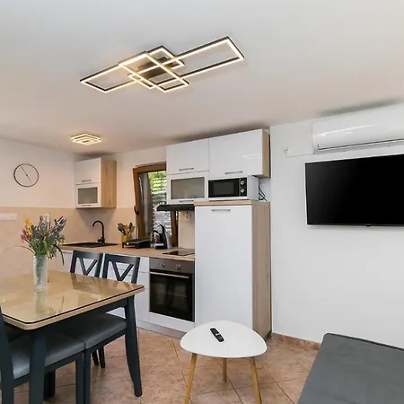 Lavanda New 2021 Apartament