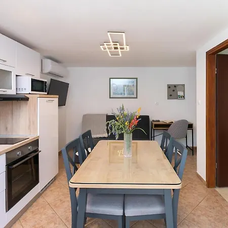 Lavanda New 2021 Apartament